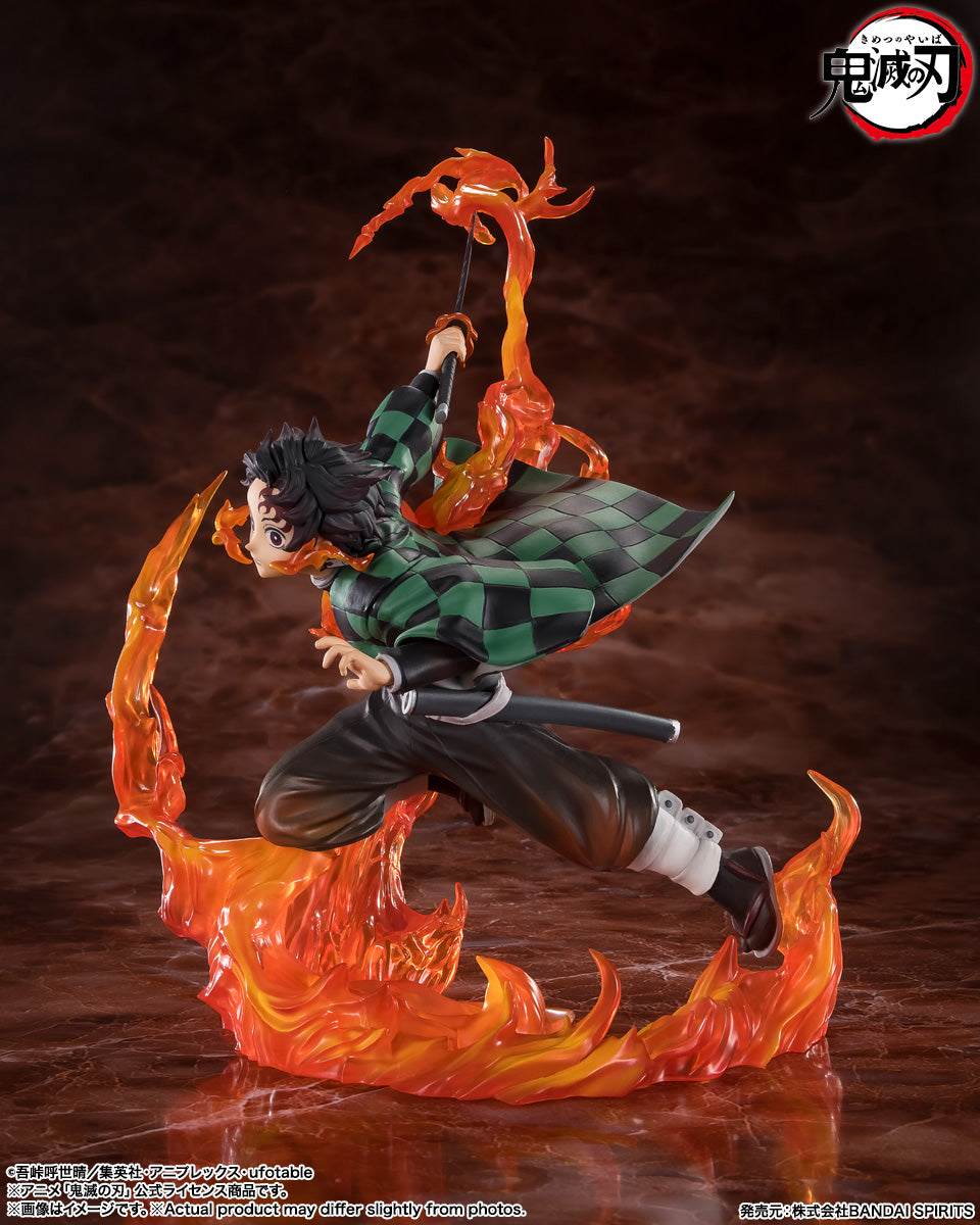 Bandai Figuarts Zero - Tanjiro Kamado Kyojuro Rengoku's Sword Guard ver.