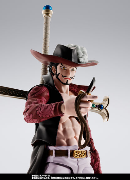 Bandai S.H.F - One Piece - Dracule Mihawk Hawk-Eye