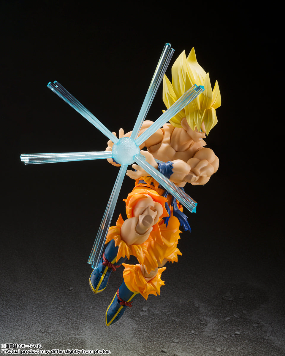 Bandai S.H.Figuarts (SHF) Dragon Ball Z: SUPER SAIYAN SON GOKU (LEGENDARY SUPER SAIYAN)